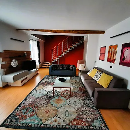 Appartamento Cechouse A Traona Exterior photo